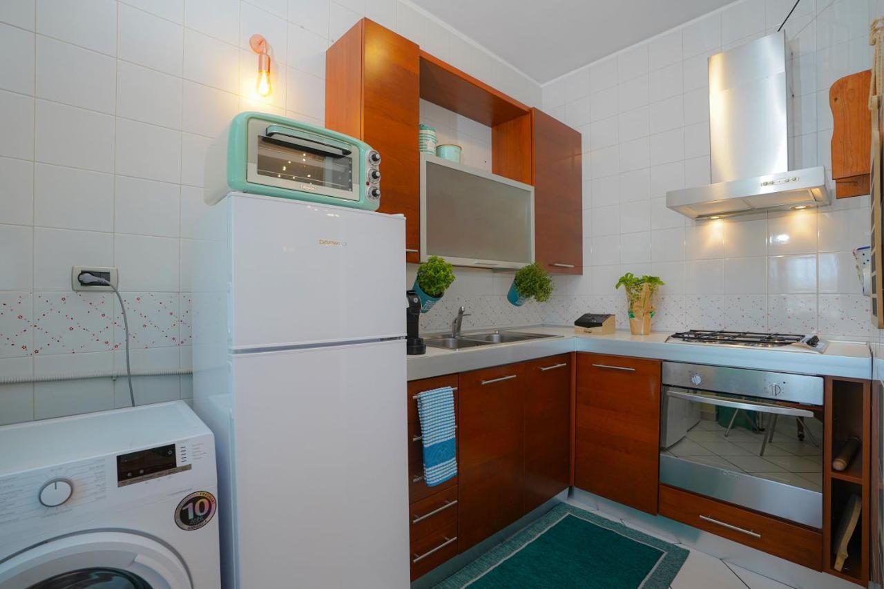 La Casa Di Azzurra Centro Citta Appartamento Fino A 4 Posti Letto E 2 Bagni Foggia Exterior photo